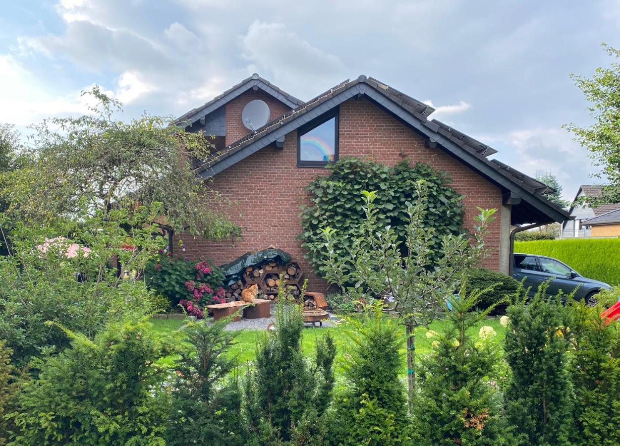 Moderne Ferienwohnung mit Retro-Charme Wulfrath Exterior foto